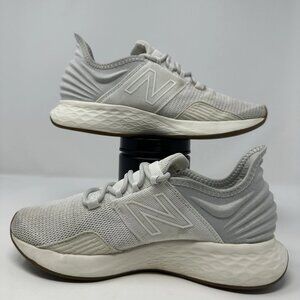 New Balance Fresh Foam Roav Size 7.5 Women Running Shoes Gray Sneakers WROAVRW